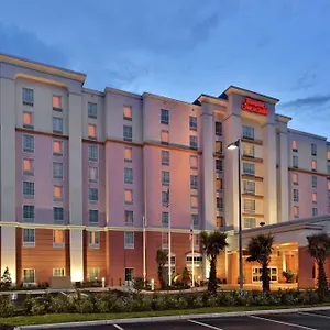 Hampton & Airport At Gateway Village United States