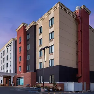 Fairfield & By Marriott Staten Island 3* New York