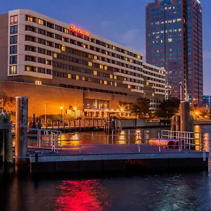 https://sheraton-norfolk-waterside.williamsburghotelsusa.com