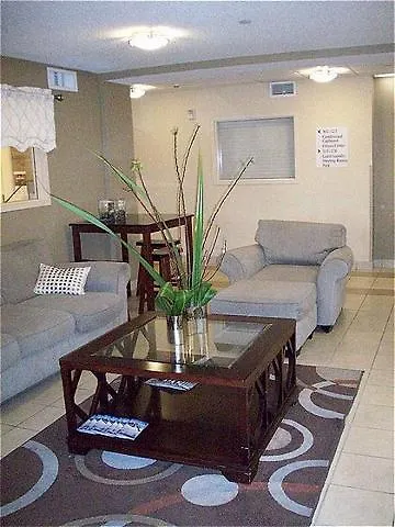 Sonesta Simply Suites Las Vegas Convention Center Hotel