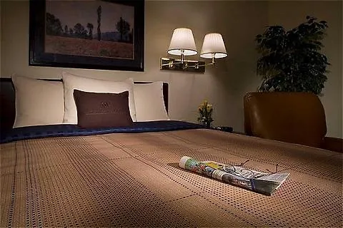 Sonesta Simply Suites Las Vegas Convention Center