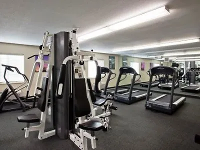 Sonesta Simply Suites Las Vegas Convention Center Hotel