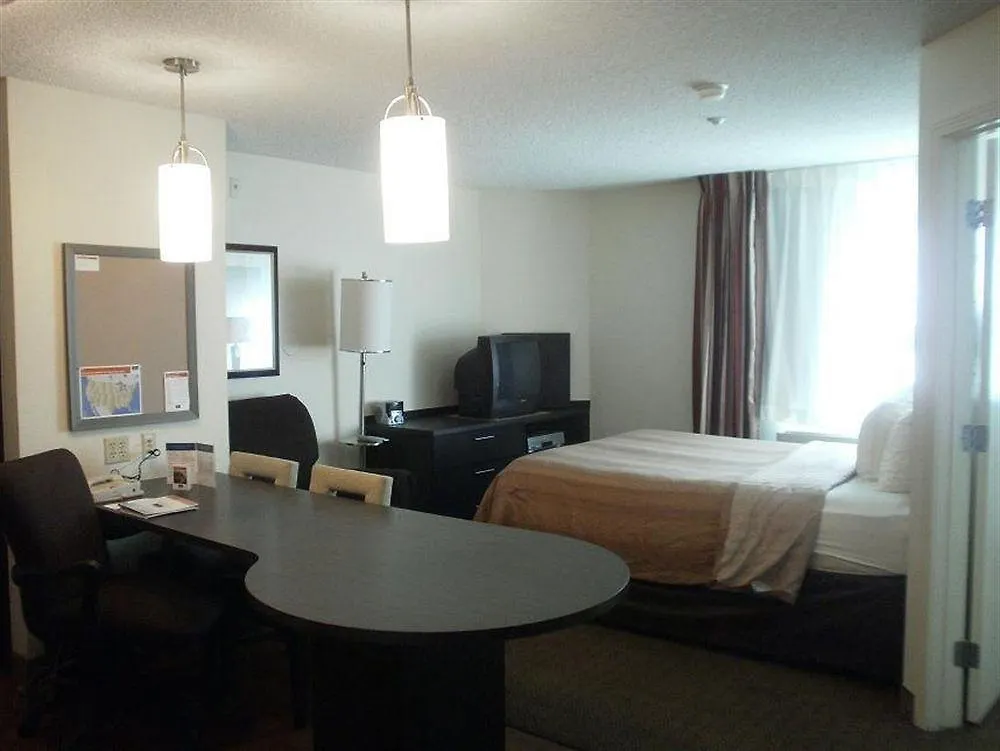 Sonesta Simply Suites Las Vegas Convention Center